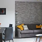 Yard 151 Apartment
